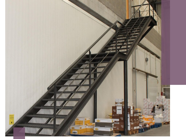 Лестницы для производства в Спасске-Дальнем — изготовление и монтаж