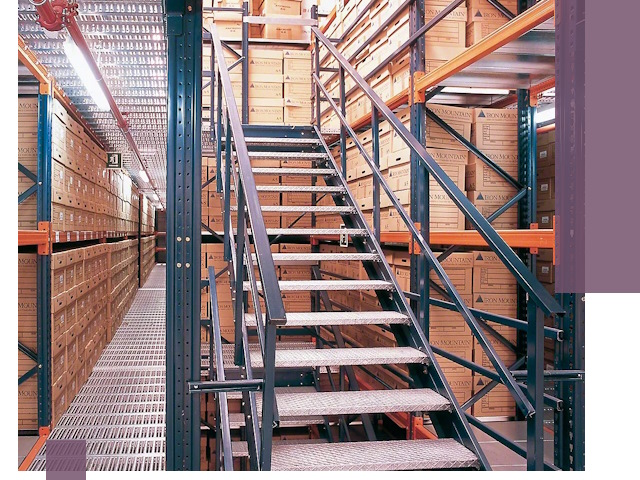 Лестницы складские прочные и безопасные под ключ в Спасске-Дальнем