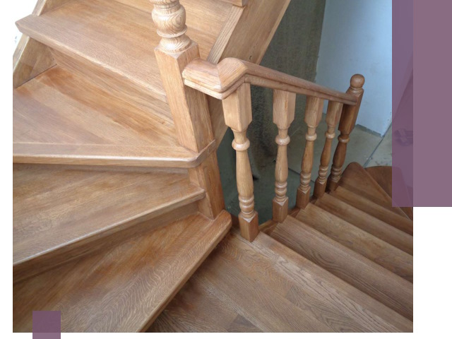 Дубовые лестницы под ключ в Спасске-Дальнем: изготовление и монтаж