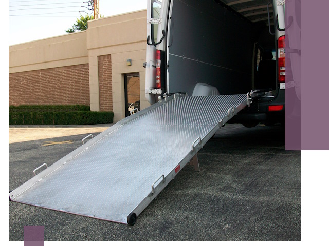 Мобильные пандусы в Спасске-Дальнем — производство, монтаж и аренда