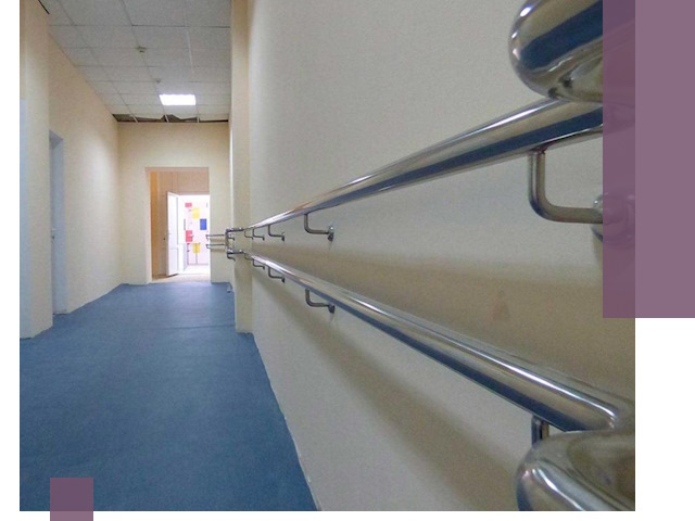 Поручни для инвалидов в Спасске-Дальнем: изготовление и монтаж