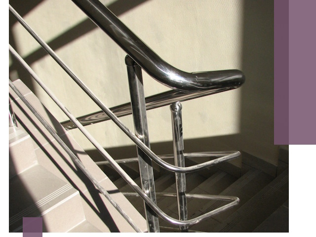 Поручни из нержавеющей стали под ключ в Спасске-Дальнем